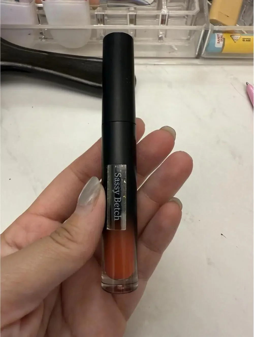 Sassy Peach Long-Lasting Lip Gloss